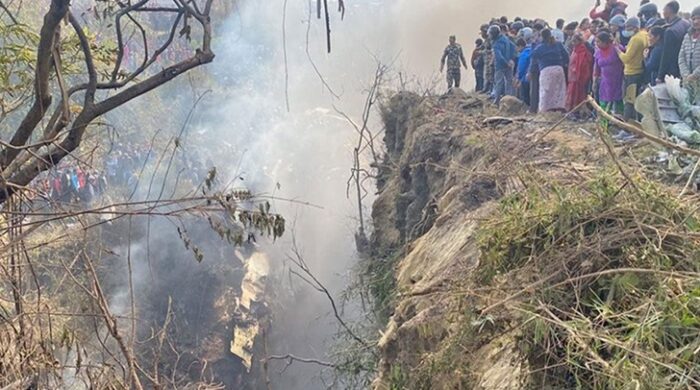 নেপালে বিমান বিধ্বস্ত,১৬ জনের মৃতদেহ উদ্ধার