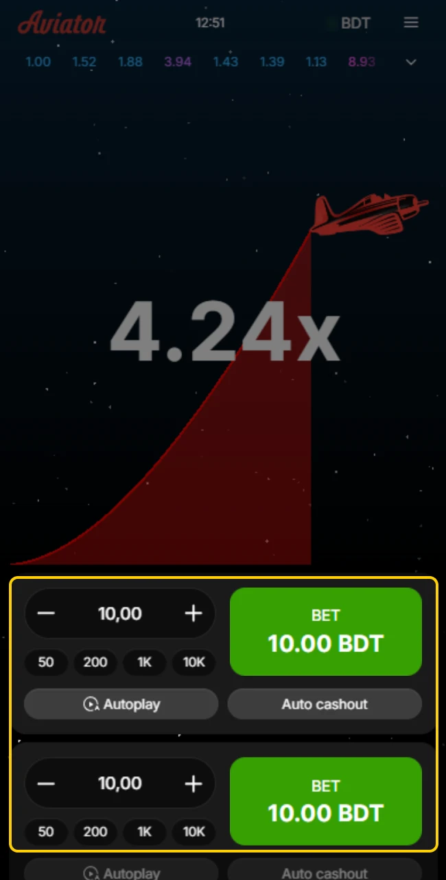 Setting the wager amount before the plane takes off in Aviator.